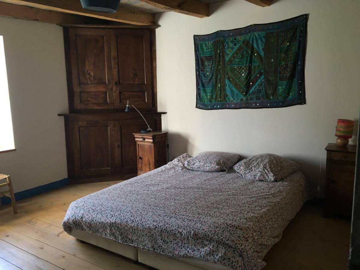 Chambres D'Hotes Des Deux Lacs Ceyzerieu Eksteriør billede